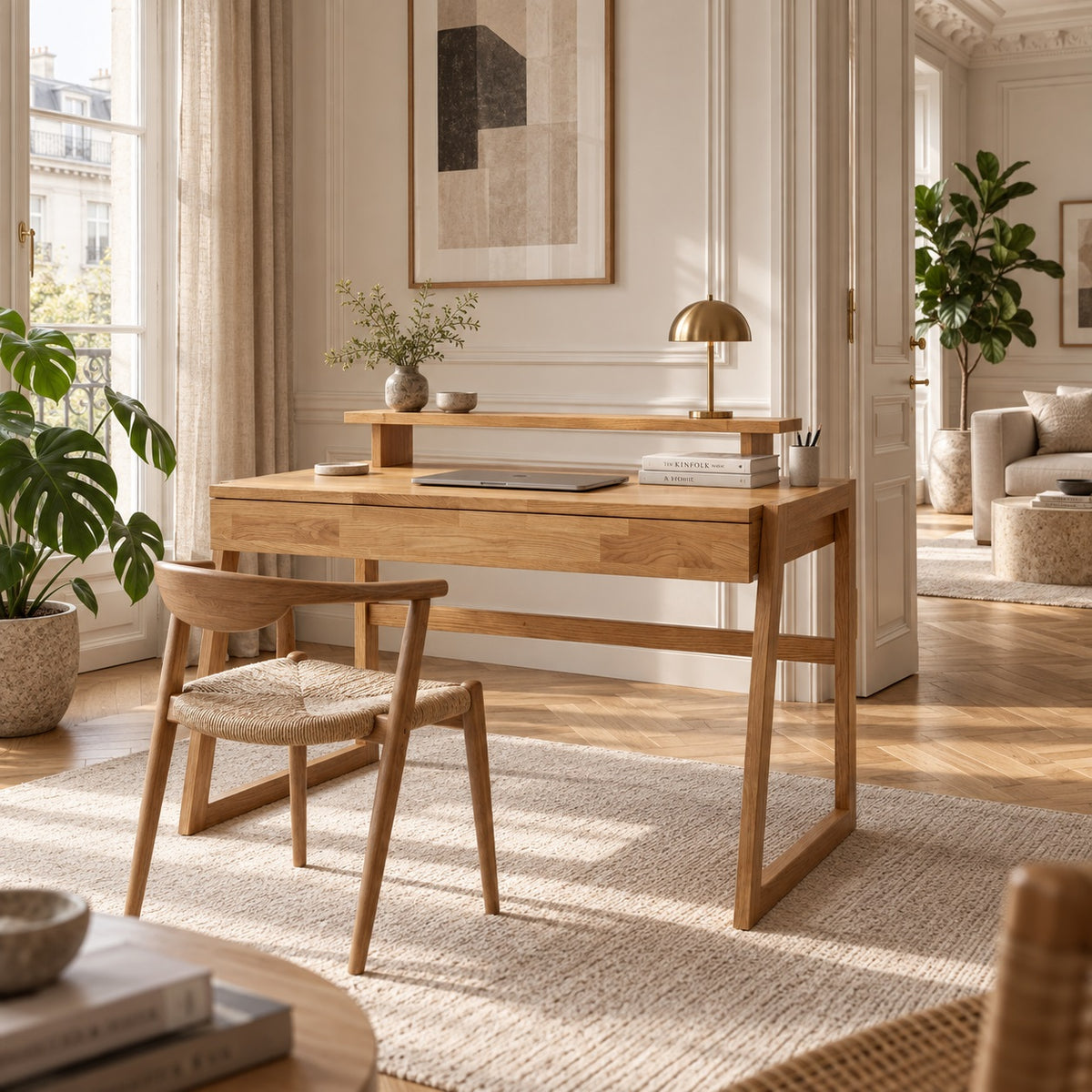 Sif Snedker Skrivebord i Massiv FSC Egetræ og Naturolie med skuffe og hylde - B55 x H94 x L126