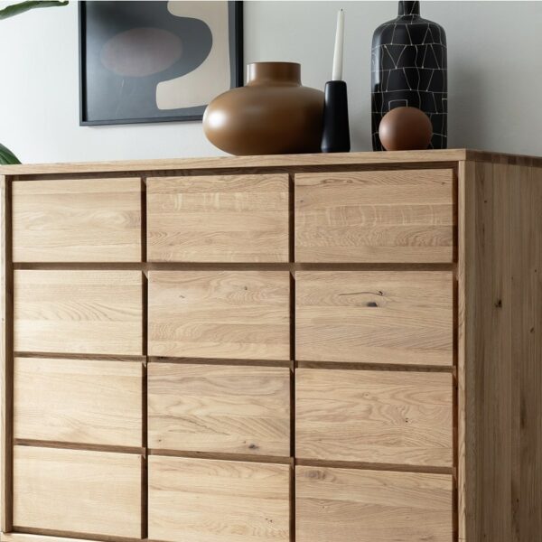 Heimdal Snedker Kommode i Massiv FSC Egetræ og Naturolie på Gulv fra Organic Sleep | 3 låger & 3 Skuffer - Billede 2