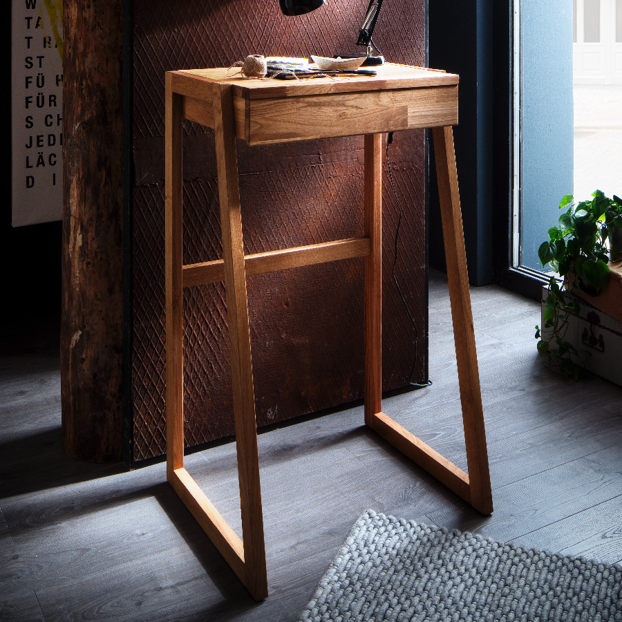 Loke Snedker Skrivebord i Massiv FSC Egetræ og Naturolie fra Organic Sleep | 1 Skuffe - B45 x H110 x L66